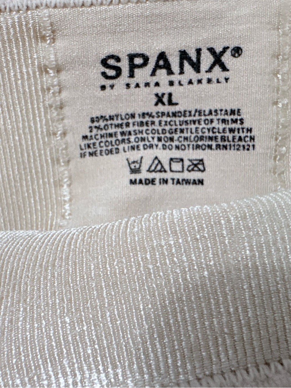 SPANX by Sarah Blakely Nude High-Waist Mid-Thigh Shape wear Size XL - Picture 4 of 5